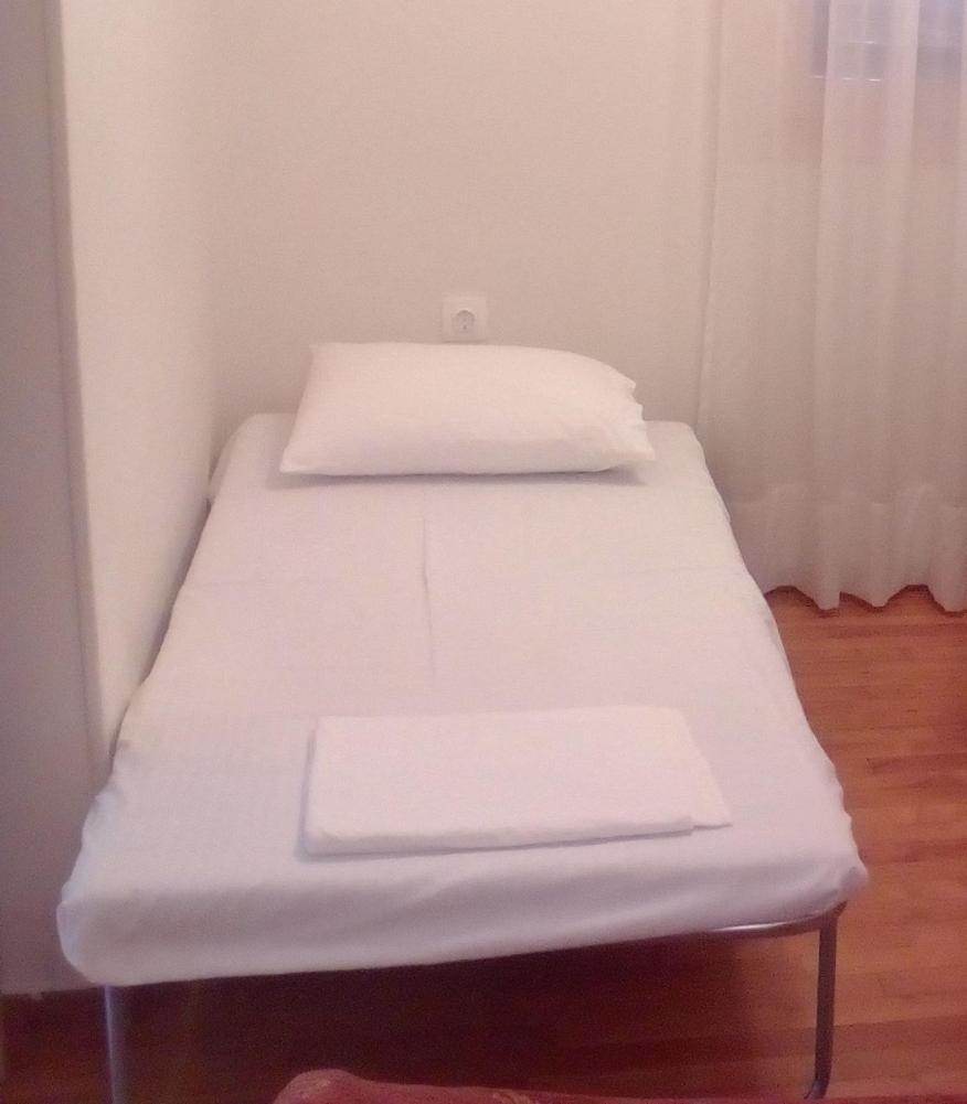 Manousi 2 - First Floor Villa ไมส์ตราส ภายนอก รูปภาพ
